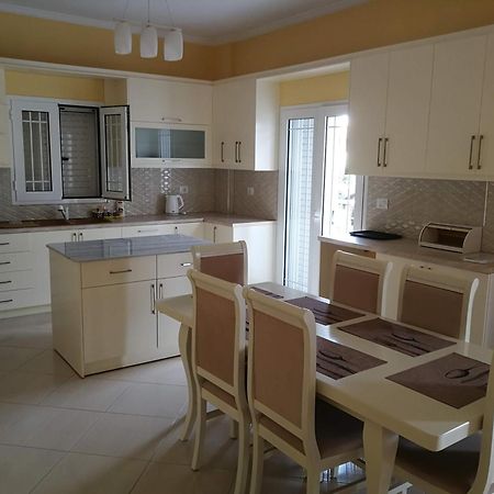 Emi'S Villa Ksamil Bagian luar foto