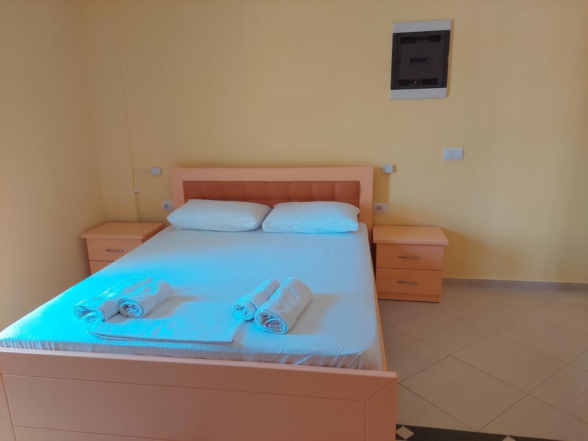 Emi'S Villa Ksamil Bagian luar foto